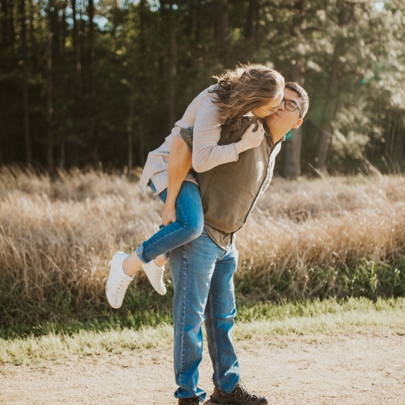 Meet your Posher, Tessa - Picture 2 of 2